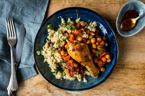 Marokkanischer Couscous mit Harissa Hähnchen