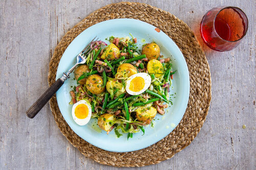 BBQ-Special: Lütticher Salat mit Ei, Speck und Trüffelöl