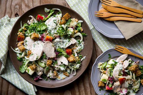 Waldorf-Salat mit Hähnchen und Apfel