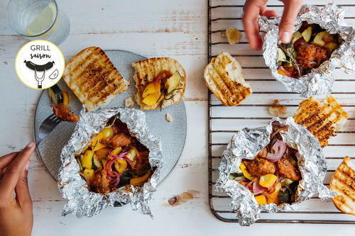 Gegrilltes BBQ-Päckchen mit Chorizo und Gemüse