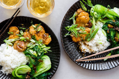 RS Karamellisiertes Hähnchen mit gedämpftem Pak Choi und Sushireis