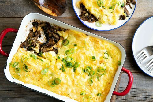 Überbackene Pilze Pulled-Pork-Style mit Kartoffelpüree und Käse