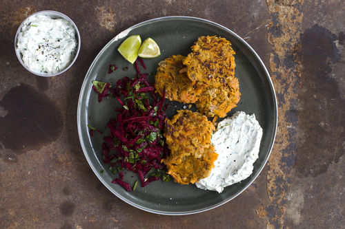 Süßkartoffel-Rösti mit Kichererbsen und Rote Beete