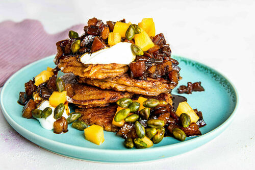 Februar-Special: Große Pancake-Liebe „Carrot Cake“-Pancakes mit Kompott