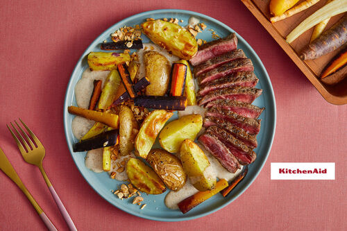 Special: Rindersteak mit Tahinidip dazu gebackenes Gemüse mit Haselnüssen