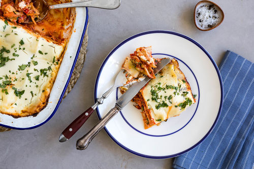 Zucchini-Karotten-Lasagne mit Frischkäse und Kräutern