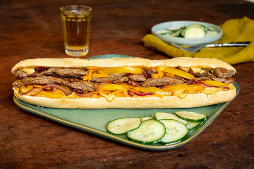 Superfix V2: Bio-Rindfleisch-Sandwich mit Gurkensalat