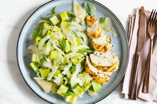 V1: Kräuterhähnchen Low Carb mit Fenchel-Melonen-Salat