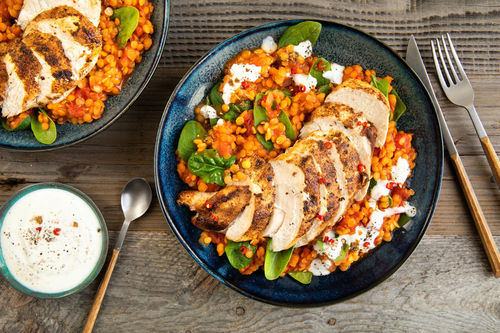 V1: Garam-Masala-Hähnchen auf Linsen-Spinat-Curry