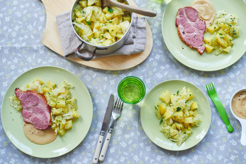 Saftiges Kassler mit winterlichem Kartoffelragout