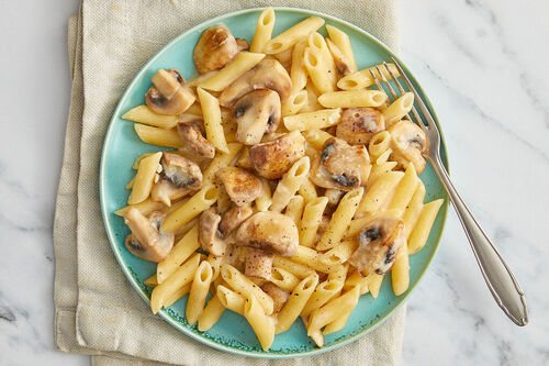 Cremige Käsepasta mit Champignons und Knoblauch