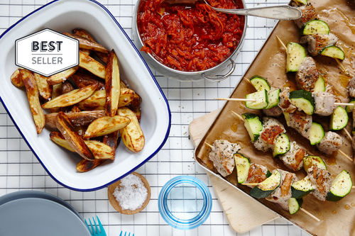 Zartes Schweineschaschlik mit Ofen-Pommes und Karotten-Ketchup