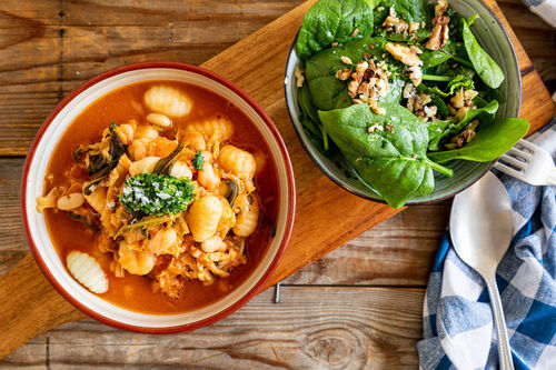 Winterspecial V1: Wirsingeintopf mit Gnocchi dazu Spinatsalat und Gremolata