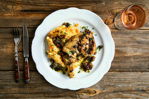 Winterspecial: Hähnchen Marbella-Style auf Kartoffel-Pastinaken-Püree mit Karotte