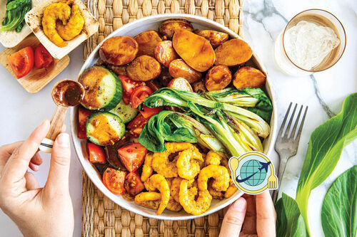 Special <650kcal: Indonesische Garnelen-Bowl mit Kartoffeln und Erdnussdressing