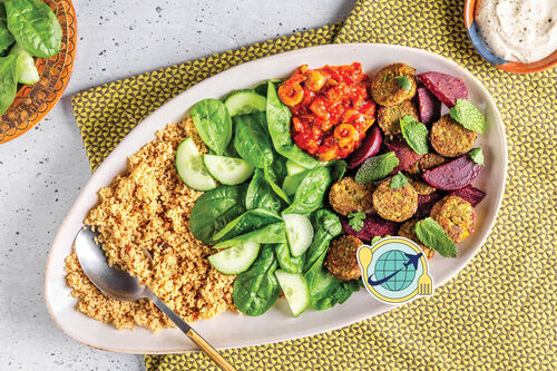 Special Superfix: Falafel-Couscous-Platte mit Roter Bete & Joghurt-Tahini-Sauce