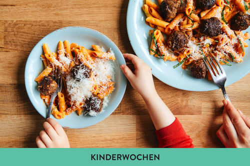 Polpette aus Rinderhack in cremiger Tomatensauce