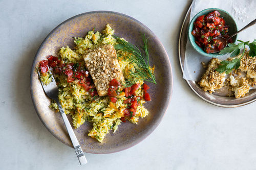 Gebackener Feta mit Za'atar auf Kräuterreis-Pilaw mit Tomaten