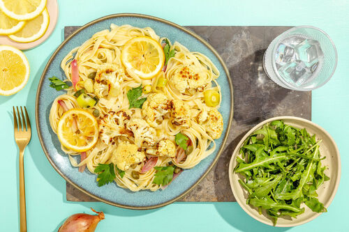 V2: Blumenkohl Piccata-Style auf Tagliatelle mit Rucolasalat