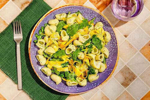 RS Conchiglie mit gelber Zucchini und Mandel-Petersilien-Sauce