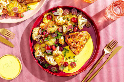 Sumach-Hähnchen mit Safran-Joghurt an Kartoffel-Blumenkohl-Salat mit Trauben