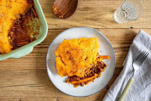 Shepherd’s Pie mit Kürbispüree und saftiger Hackfleisch-Gemüse-Füllung