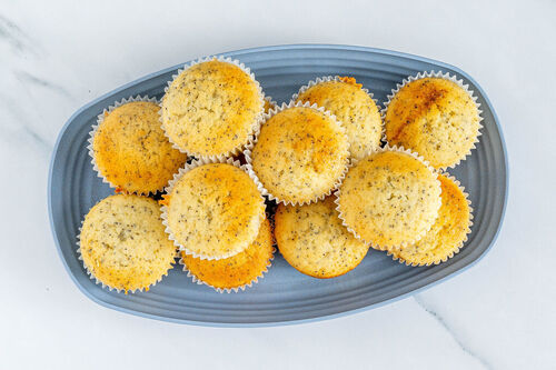 Leckere Zitronen-Mohn-Muffins mit feiner Vanillenote