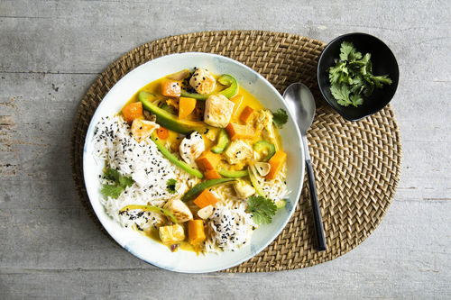 Hähnchencurry mit Hokkaidokürbis dazu Basmatireis mit schwarzem Sesam