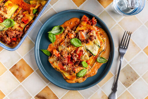 Zucchini-Lasagne mit Bio-Rinderhack und cremiger Béchamelsauce