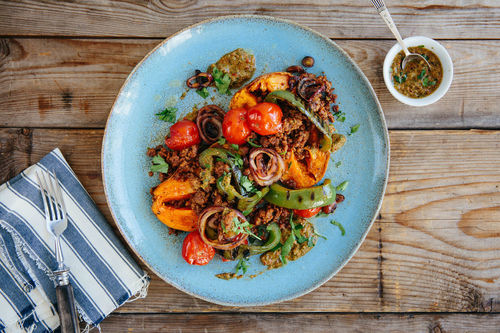 Ofen-Süßkartoffel mit Putenhack Low Carb mit leckerer Chimichurri