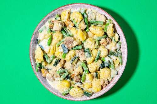 RS Cremige Hähnchen-Gnocchi mit Zucchini und grünen Bohnen