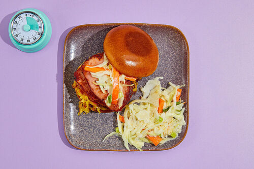 [OP meat] Kassler-Burger mit Coleslaw und selbst gemachtem Apfelrelish