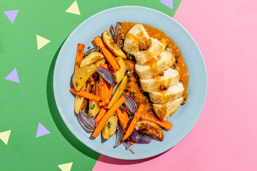 Zartes Hähnchen mit Cranberrysauce dazu Ofengemüse mit Zitronenthymian