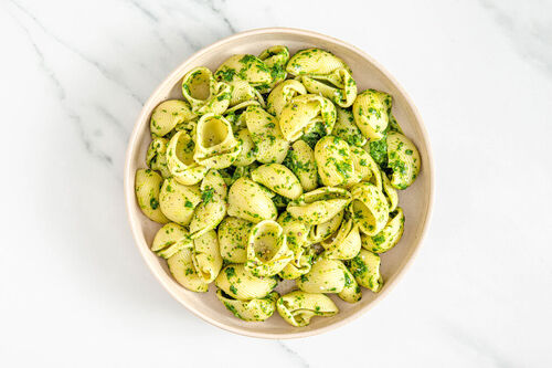 Simple Pesto-Pasta mit frischem Spinat