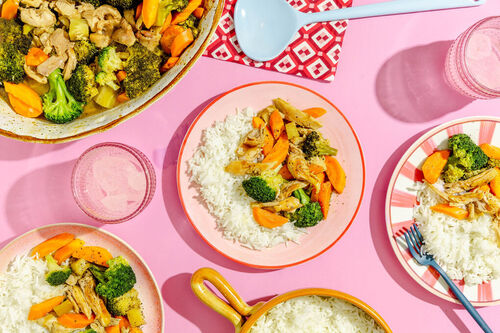 RS Teriyaki-Hähnchen auf Reis mit Karotten und Brokkoli