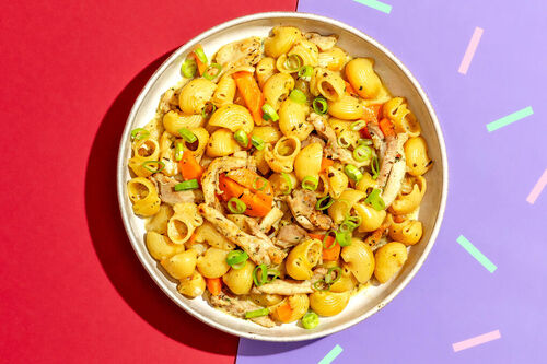 One-Pot-Hähnchenpasta mit Linsen-Strozzapreti cremig-fein mit Karotten und Lauchzwiebeln