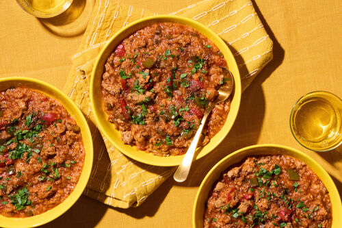 RS Deftiges Jambalaya mit Schweinswurst mit grüner Paprika und Jasminreis