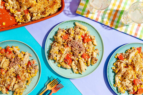 RS Thunfisch-Pasta-Auflauf mit Karotten, Mais und Käse