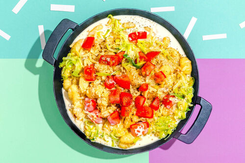 Schnelle Gnocchi-Lauch-Pfanne mit Tomaten in cremiger Sauce