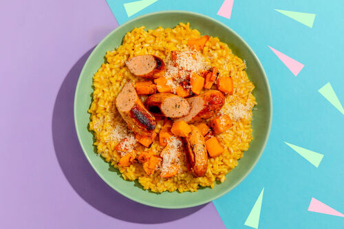 Kürbisrisotto mit Geflügelwurst mit Hokkaido-Kürbis aus dem Ofen