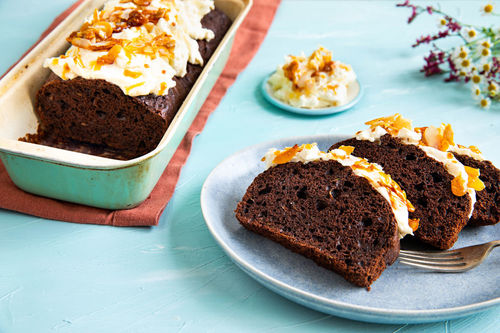 Special: Saftiger Schokokuchen mit Zucchini und Frischkäse-Mandel-Topping