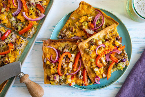 Thunfisch-Käse-Flammkuchen fruchtig-fein mit Apfel und Estragon