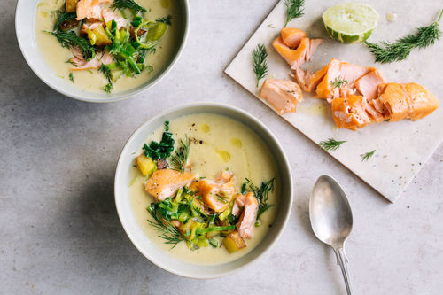 Kartoffelcremesuppe mit Stremellachs skandinavisch-fein mit frischem Dill