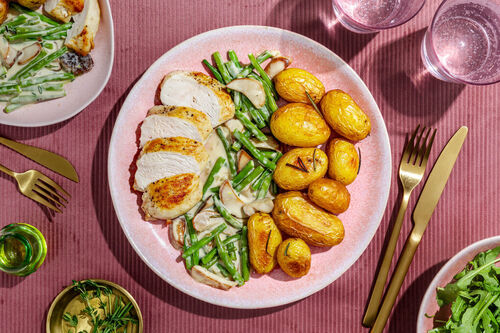 DNU Getrüffeltes Hähnchenbrustfilet mit Kräuterseitlingen und Rosmarinkartoffeln