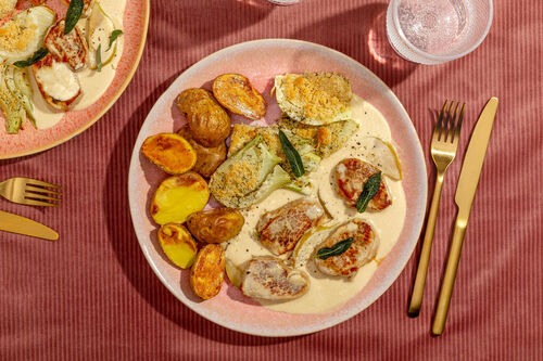 Schweinefilet an cremiger Sauce dazu Kartoffeln und Fenchel mit Knusperhaube