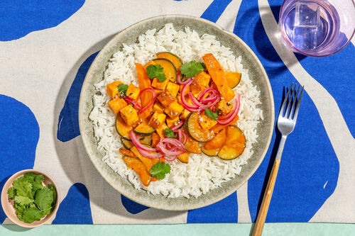 Paneer-Curry mit Basmatireis „Butter Chicken“-Style mit Koriander