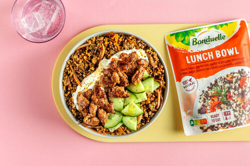 Knusprig-süßes Hackfleisch mit Bulgur-Linsen-Gemüse und Joghurt