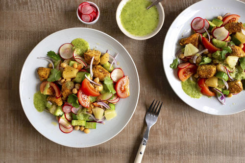 RS Tandoori-Hähnchen mit Ananas und buntem Kichererbsen-Radieschen-Salat