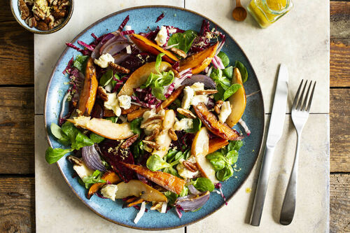 Ofengemüse mit Blauschimmelkäse fruchtig-fein mit Birne und Pekannüssen