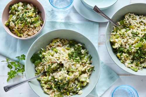 Grünes Risotto mit Steinpilzen und breiten Bohnen
